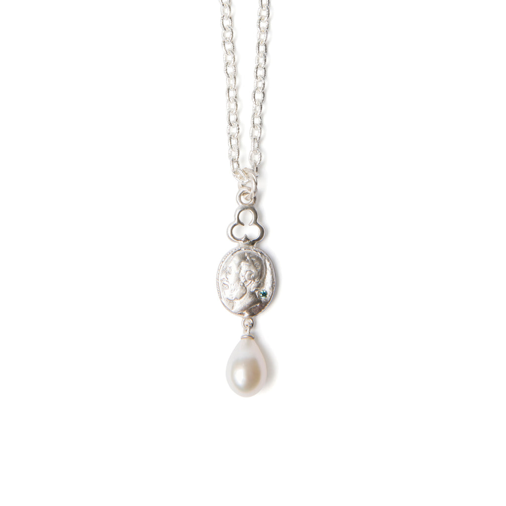 Man + pearl pendant