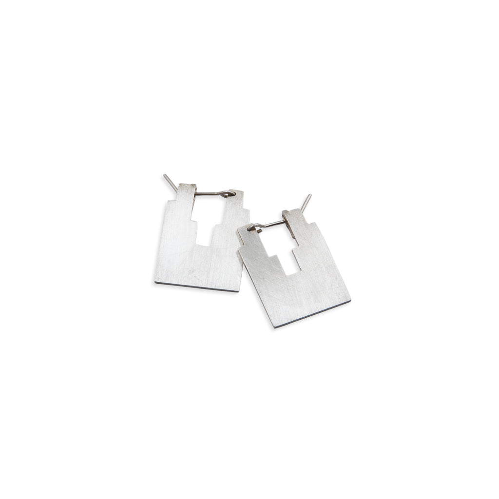 Architectural sideways earrings by Nicky Savage
